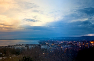 When the night falls on the Leman shore 